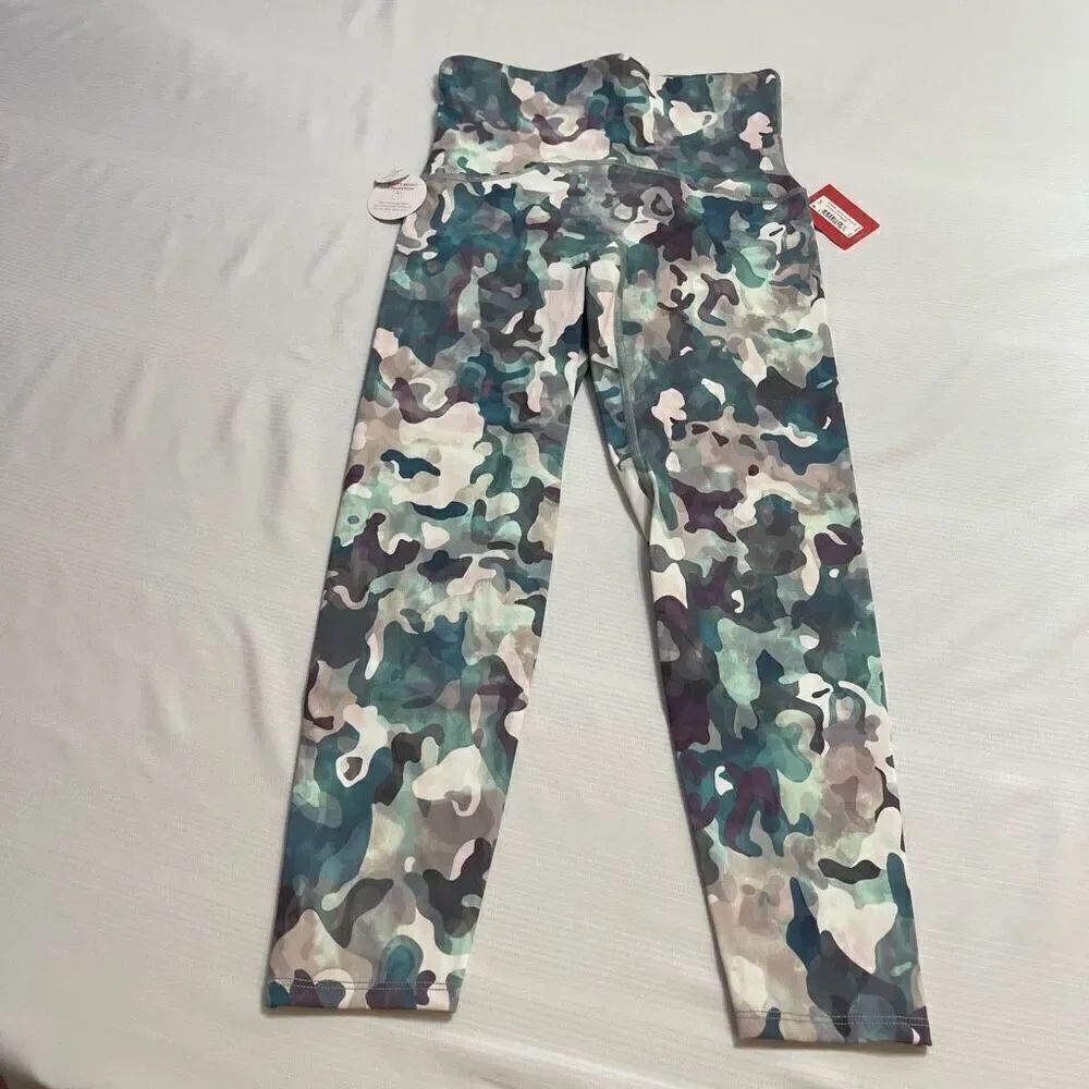 NWT Spanx Painted Camo Pink Multi Active Printed 7/8 Leggings Size Small New
